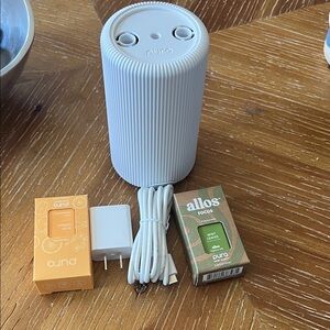 Pura Smart Home Fragrance Diffuser + 2 Scents